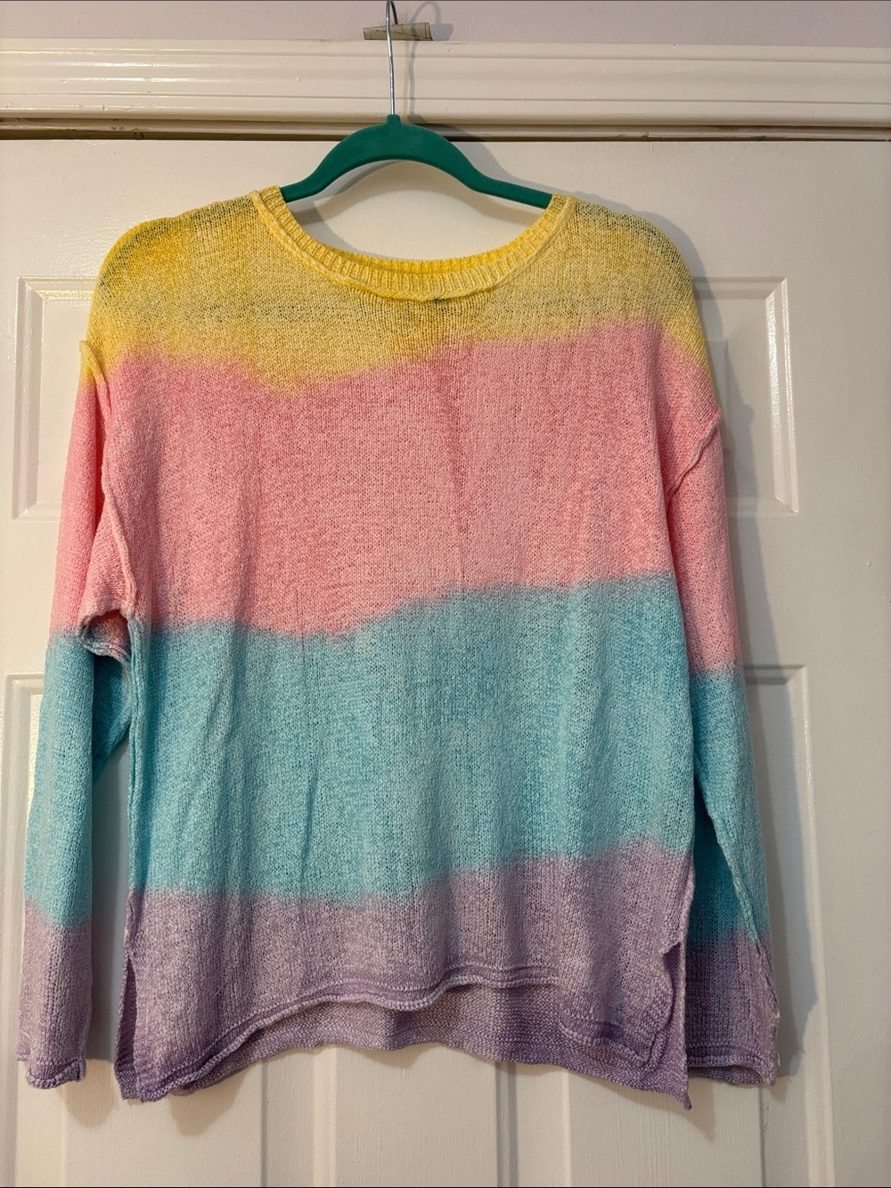 POL brand Sweater Size Small